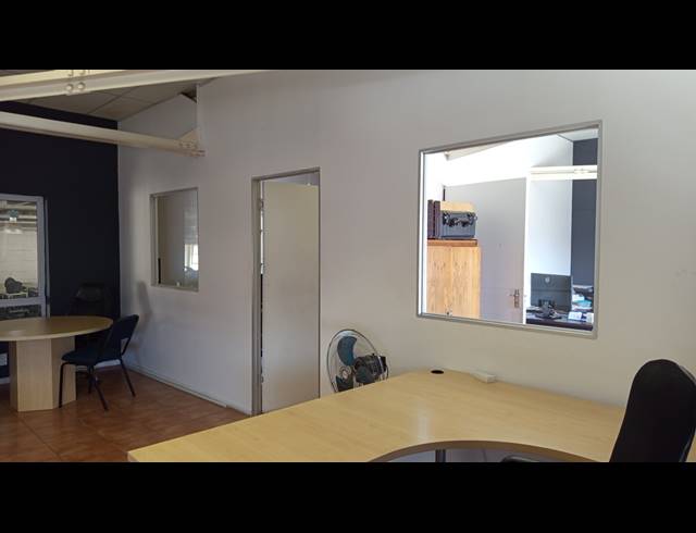486M² WAREHOUSE TO LET IN MAITLAND
